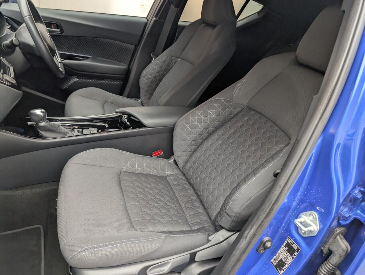 Used Toyota C-HR 2020 for sale - 76423447: Photo 28