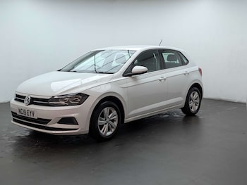 Used Volkswagen Polo 2019 for sale - 78553156: Photo
