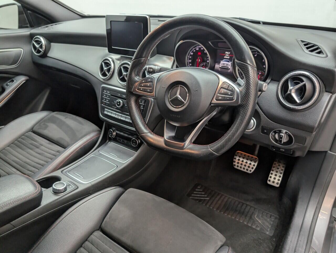 Used Mercedes-Benz CLA 2017 for sale - 76424783: Photo 11