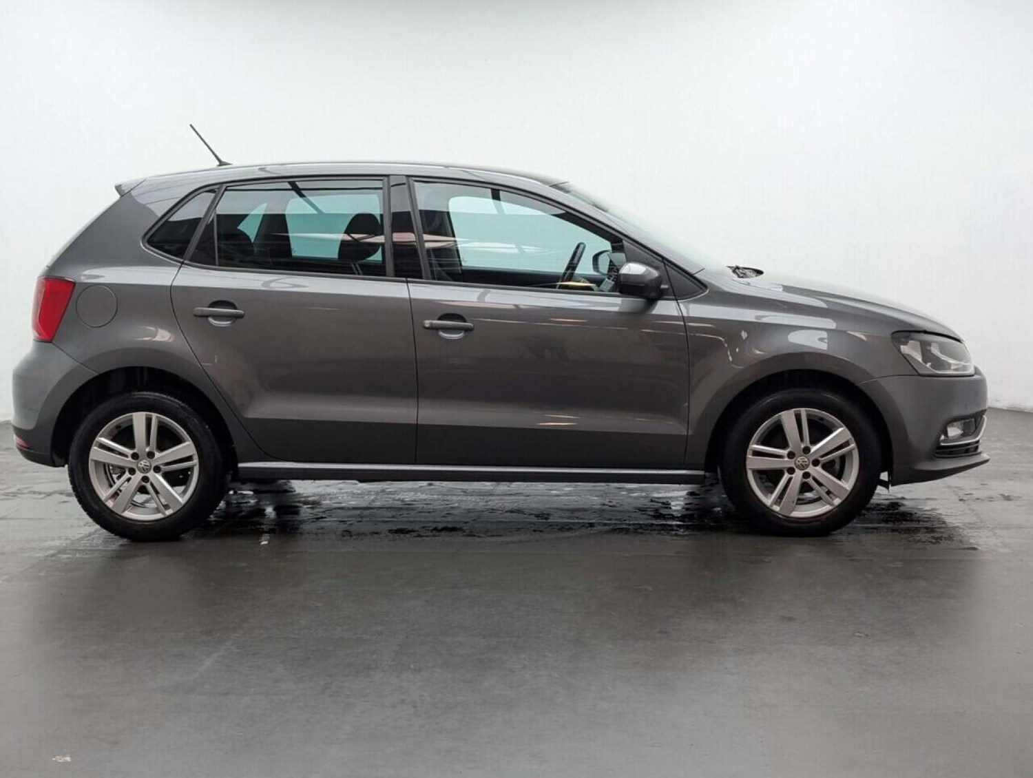 Used Volkswagen Polo 2017 for sale - 77713856: Photo 21