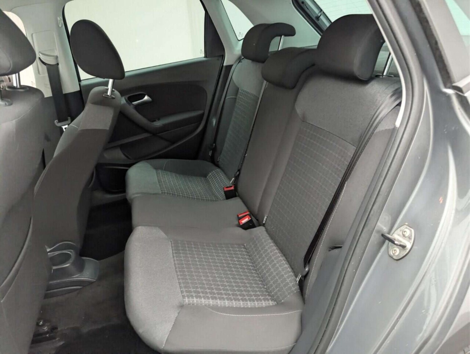 Used Volkswagen Polo 2017 for sale - 77713856: Photo 35