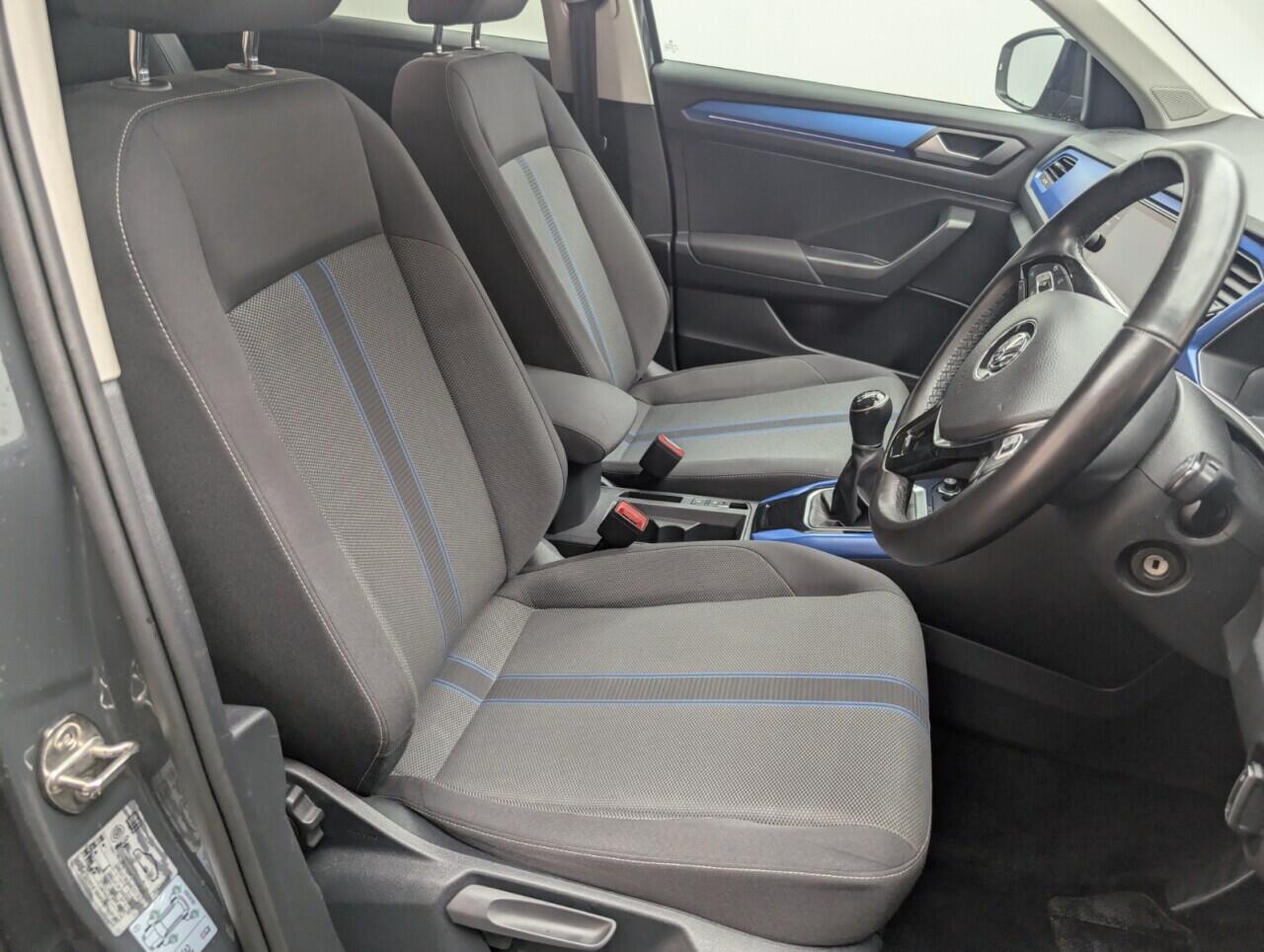 Used Volkswagen T-Roc 2019 for sale - 76457193: Photo 12