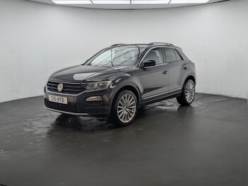 Used Volkswagen T-Roc 2019 for sale - 76457193: Photo