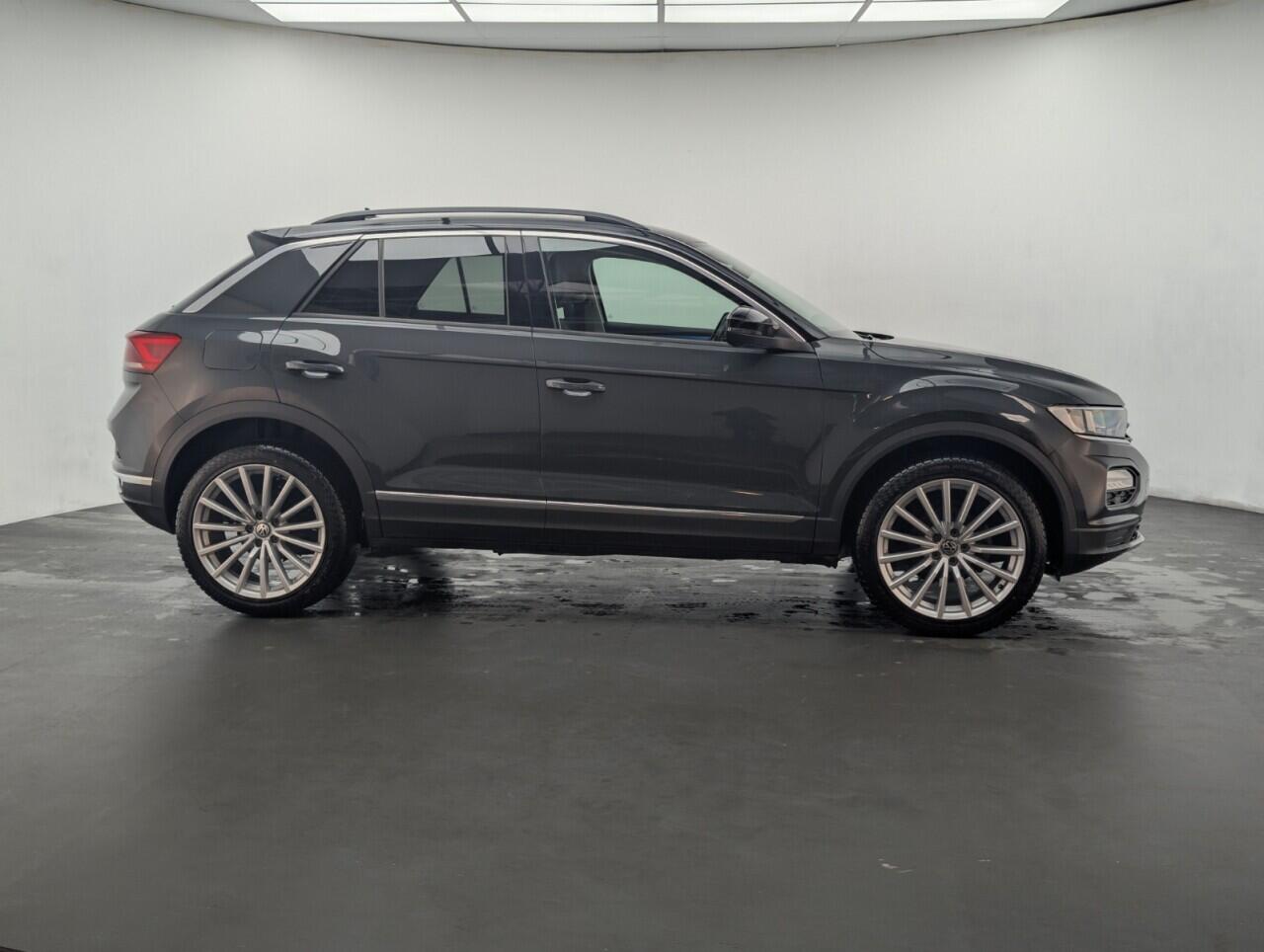 Used Volkswagen T-Roc 2019 for sale - 76457193: Photo 9