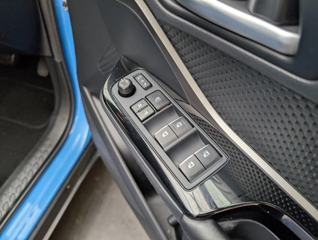 Used Toyota C-HR 2018 for sale - 76926638: Photo 21