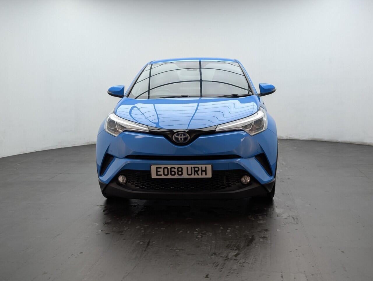 Used Toyota C-HR 2018 for sale - 76926638: Photo 3