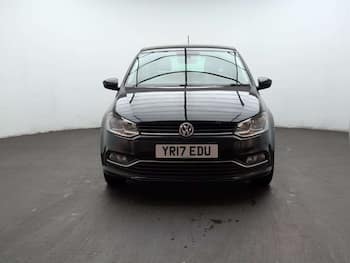 Used Volkswagen Polo 2017 for sale - 79487385: Photo