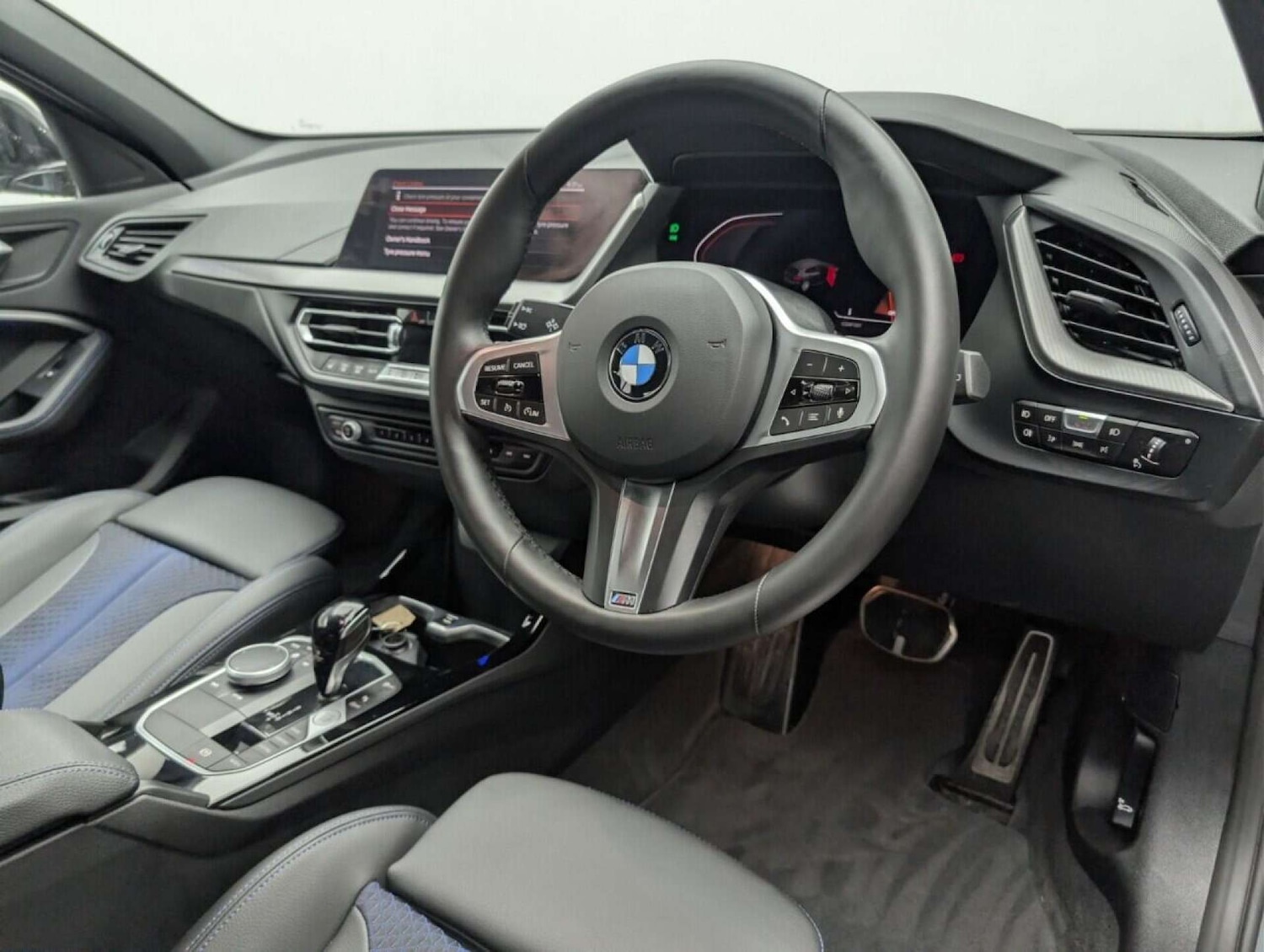 Used BMW 1 Series 2024 for sale - 77713281: Photo 11