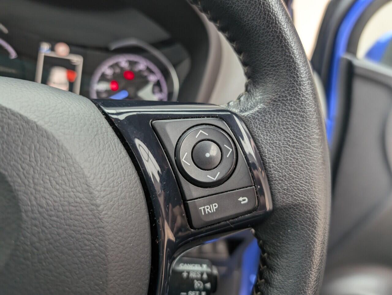 Used Toyota Yaris 2017 for sale - 76423348: Photo 20