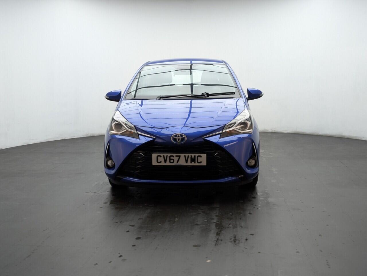 Used Toyota Yaris 2017 for sale - 76423348: Photo 3