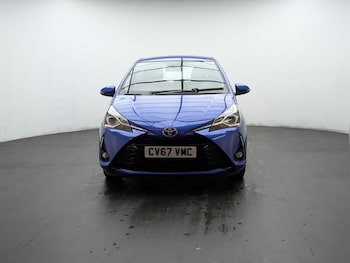 Used Toyota Yaris 2017 for sale - 76423348: Photo