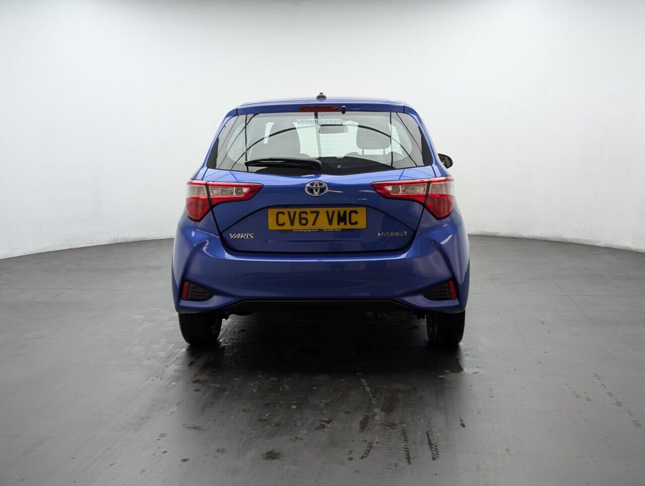 Used Toyota Yaris 2017 for sale - 76423348: Photo 7