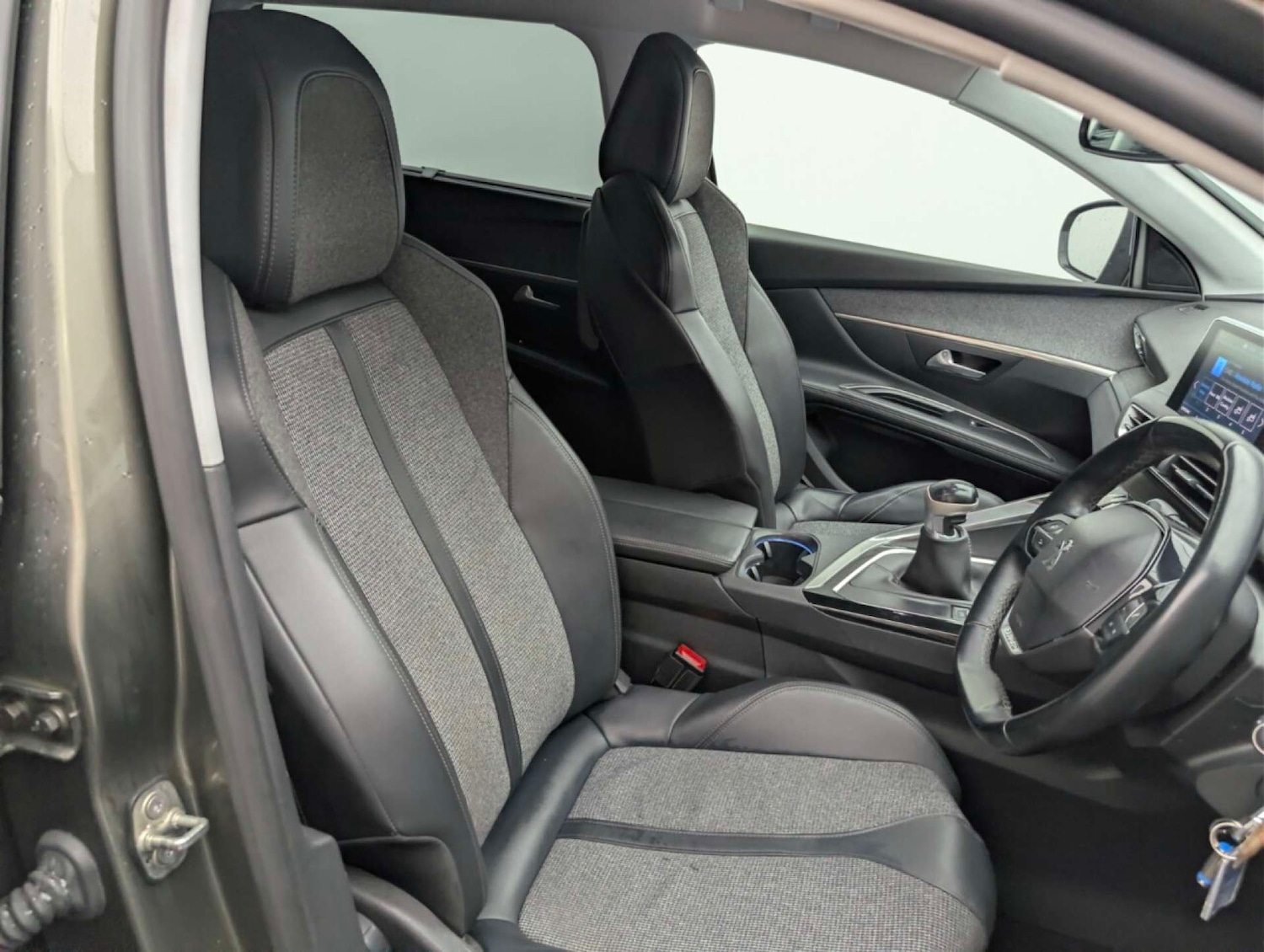 Used Peugeot 5008 2019 for sale - 77803627: Photo 21