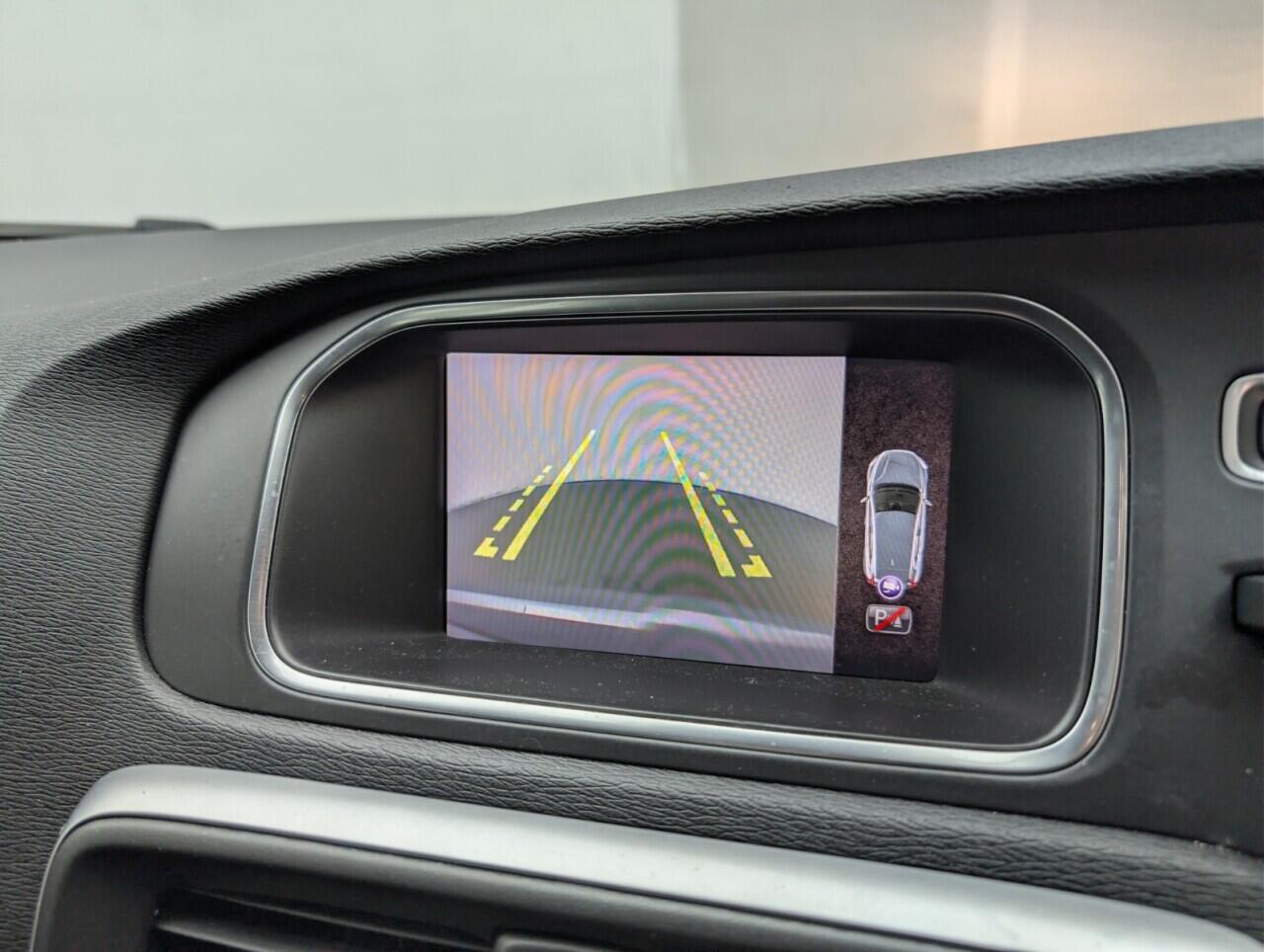 Used Volvo V40 2018 for sale - 76573492: Photo 16