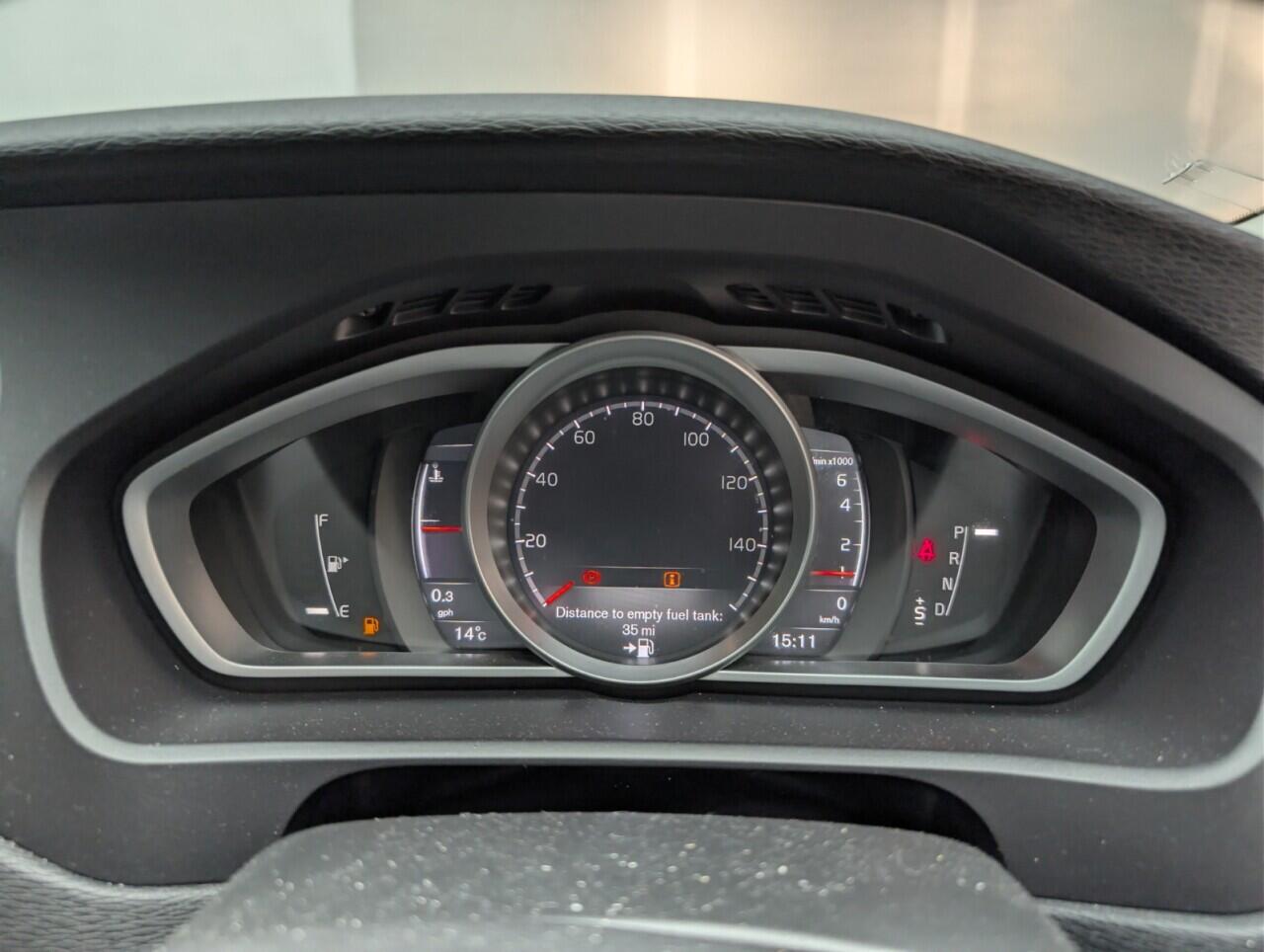 Used Volvo V40 2018 for sale - 76573492: Photo 19