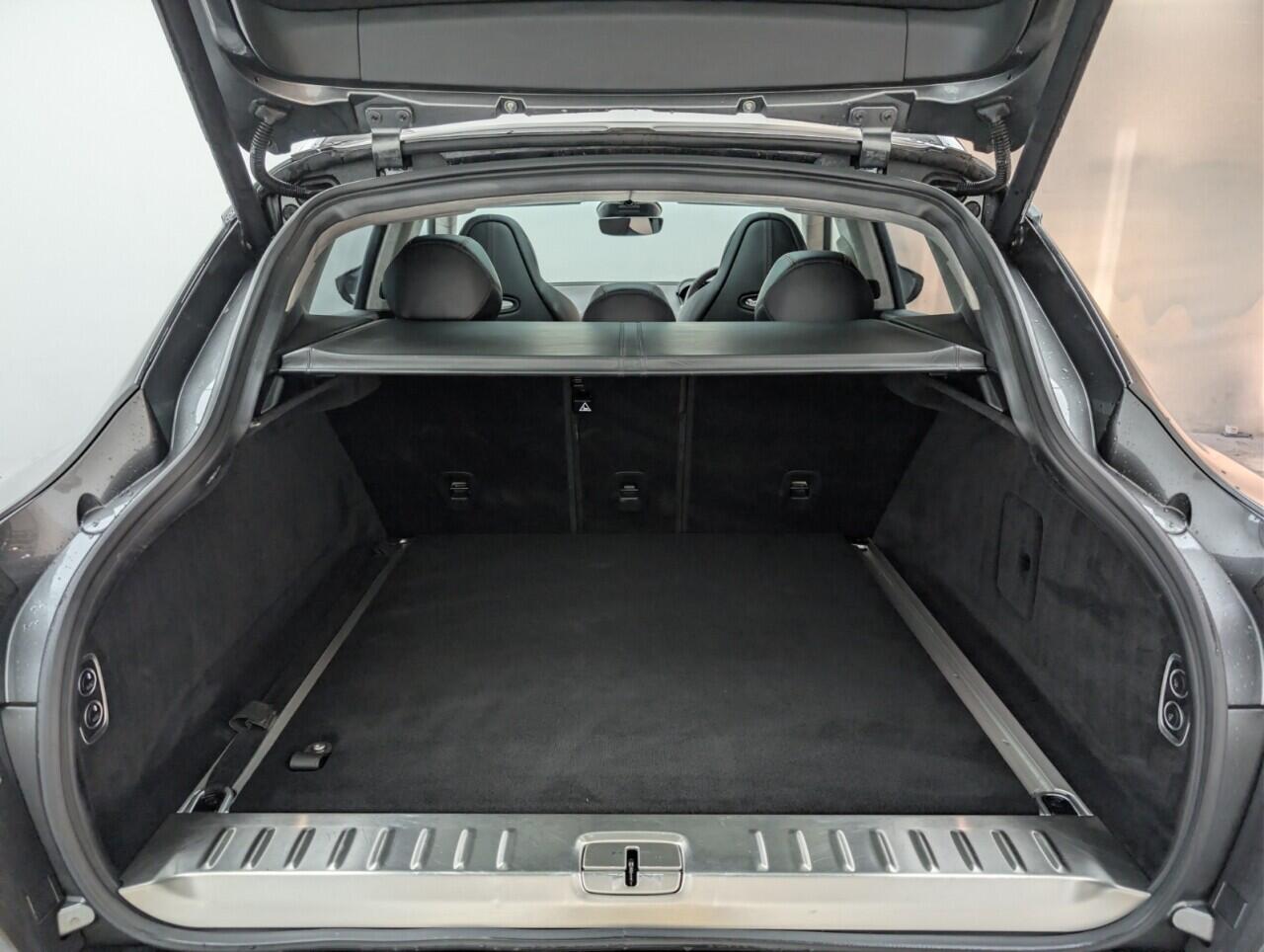 Used Aston Martin DBX 2020 for sale - 76657815: Photo 31