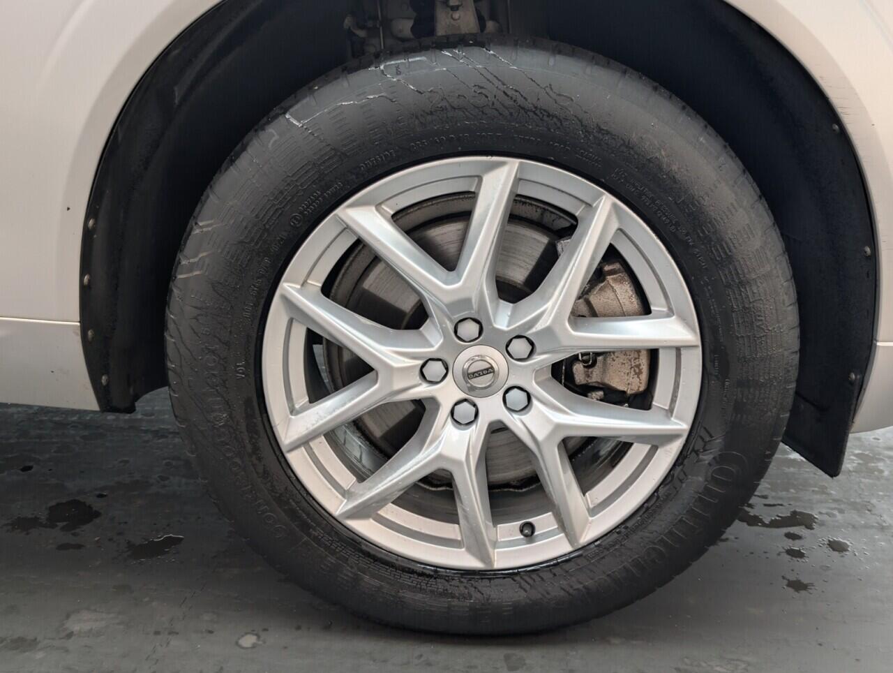 Used Volvo XC60 2018 for sale - 76423002: Photo 10