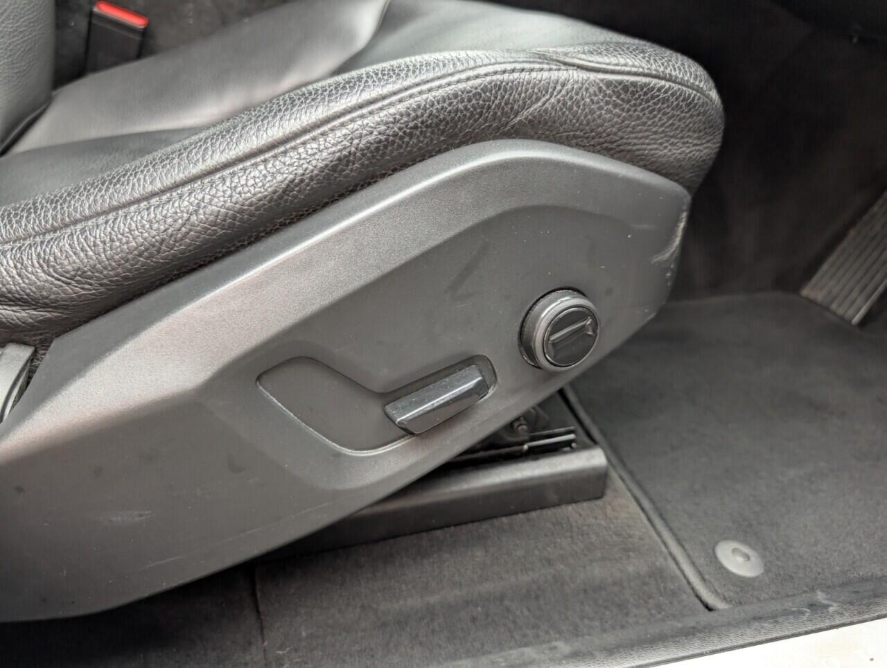 Used Volvo XC60 2018 for sale - 76423002: Photo 23