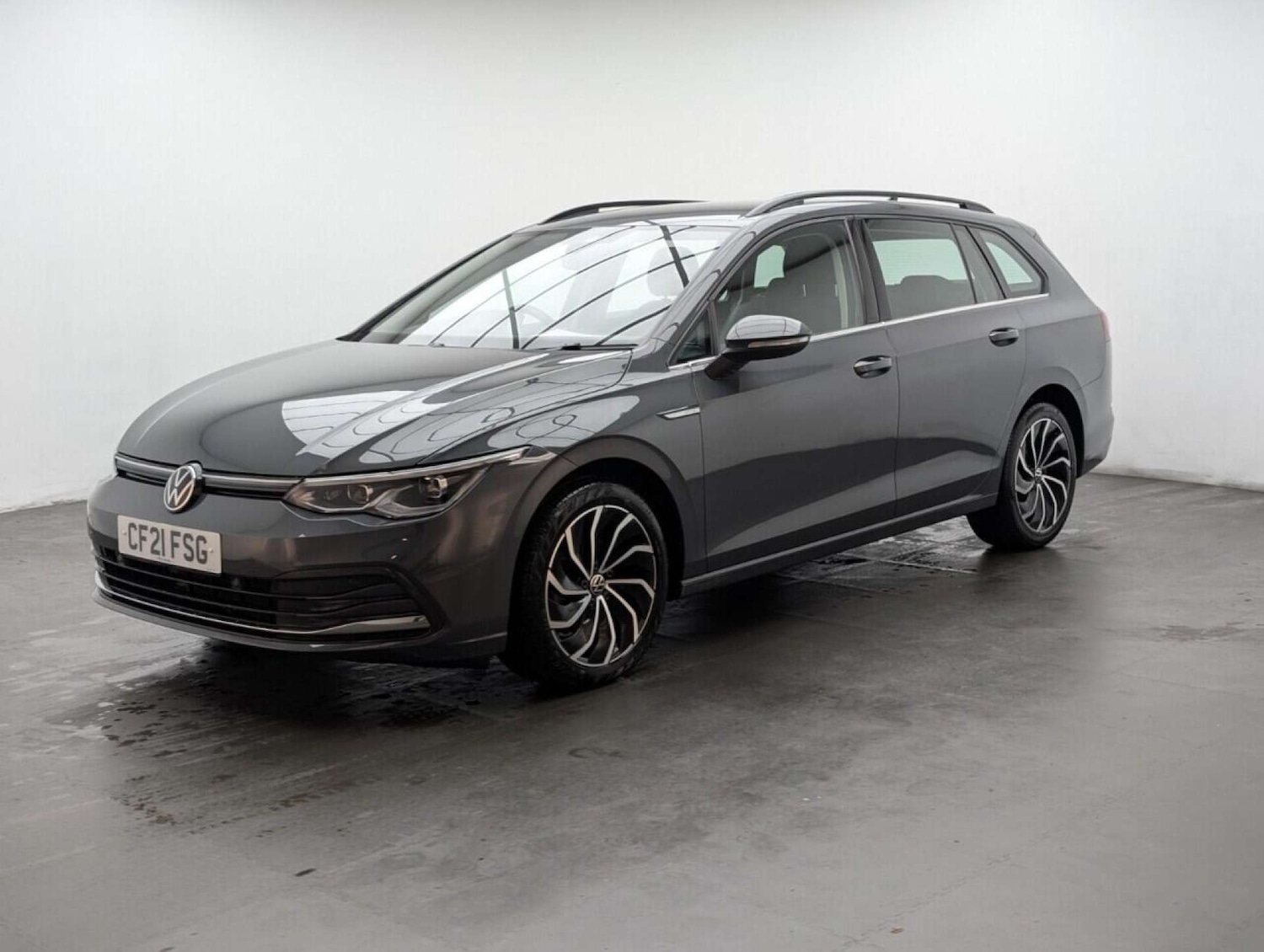 Used Volkswagen Golf 2021 for sale - 77713573: Photo 4