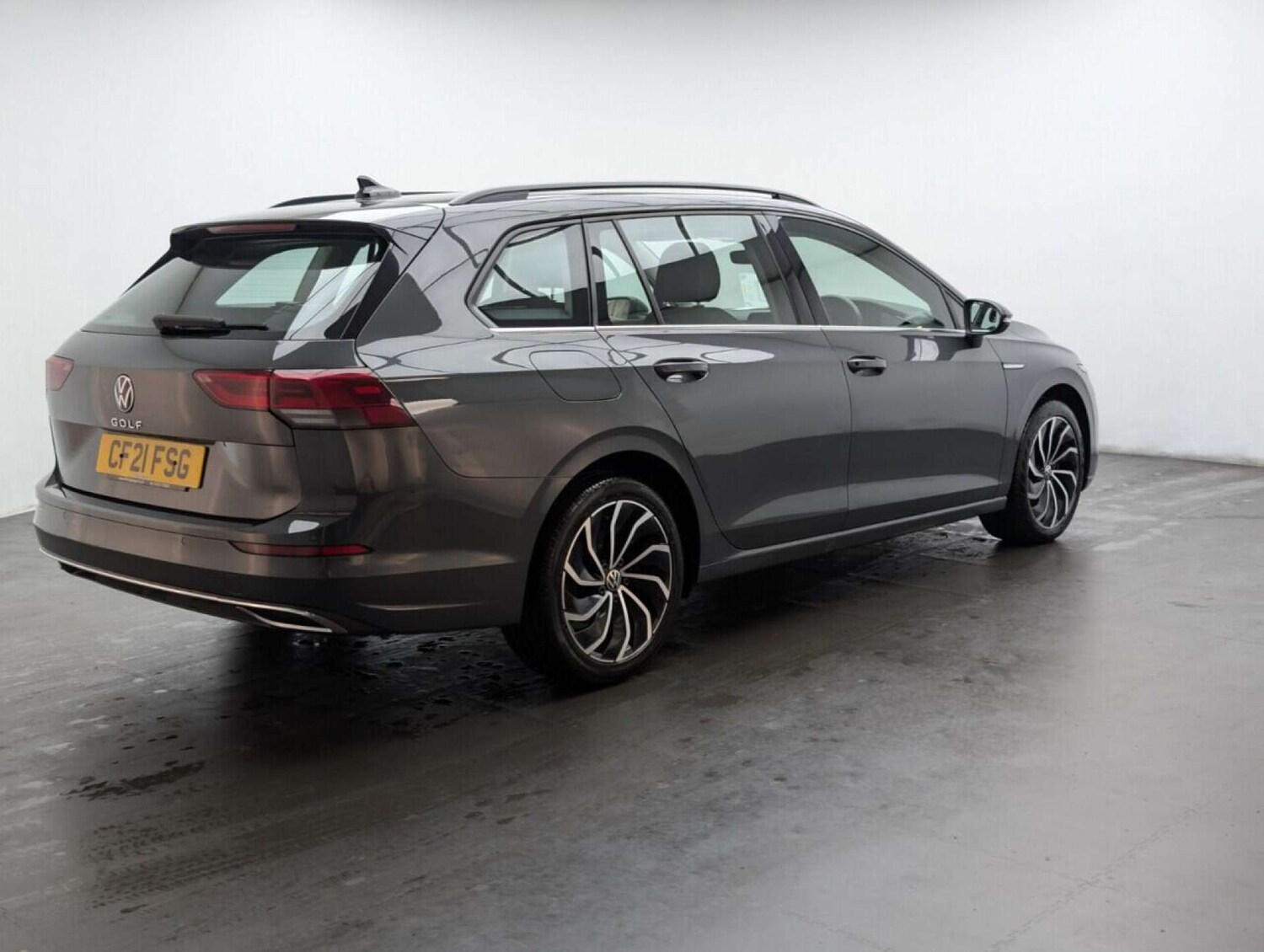 Used Volkswagen Golf 2021 for sale - 77713573: Photo 8