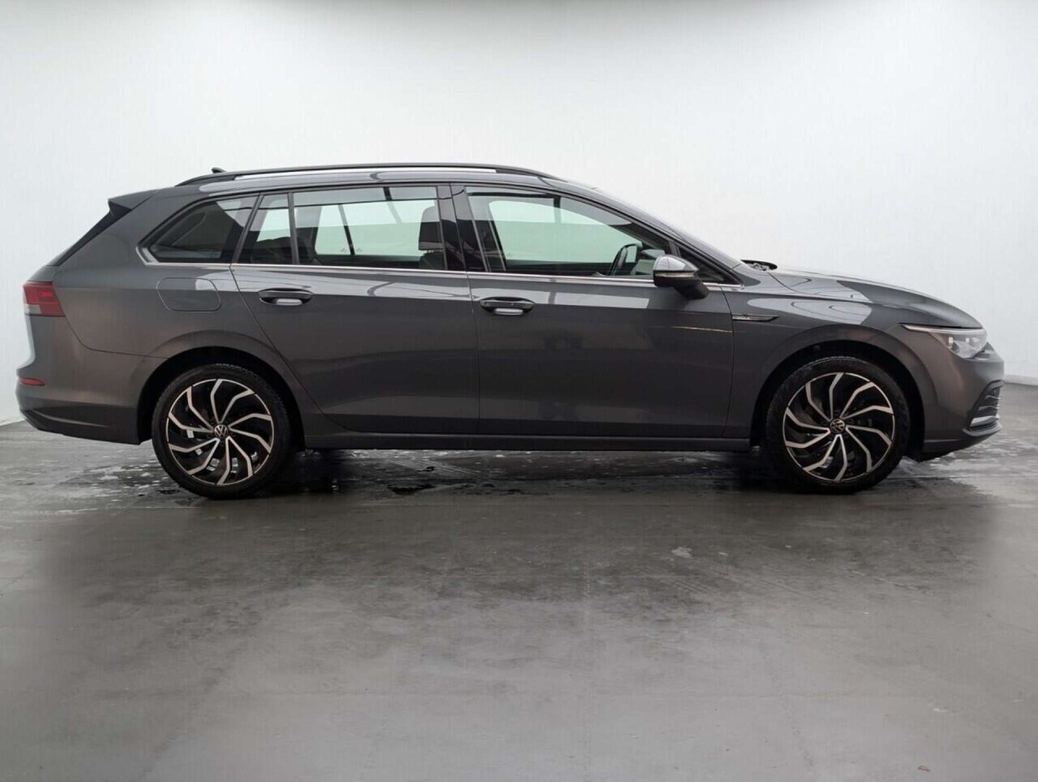 Used Volkswagen Golf 2021 for sale - 77713573: Photo 9