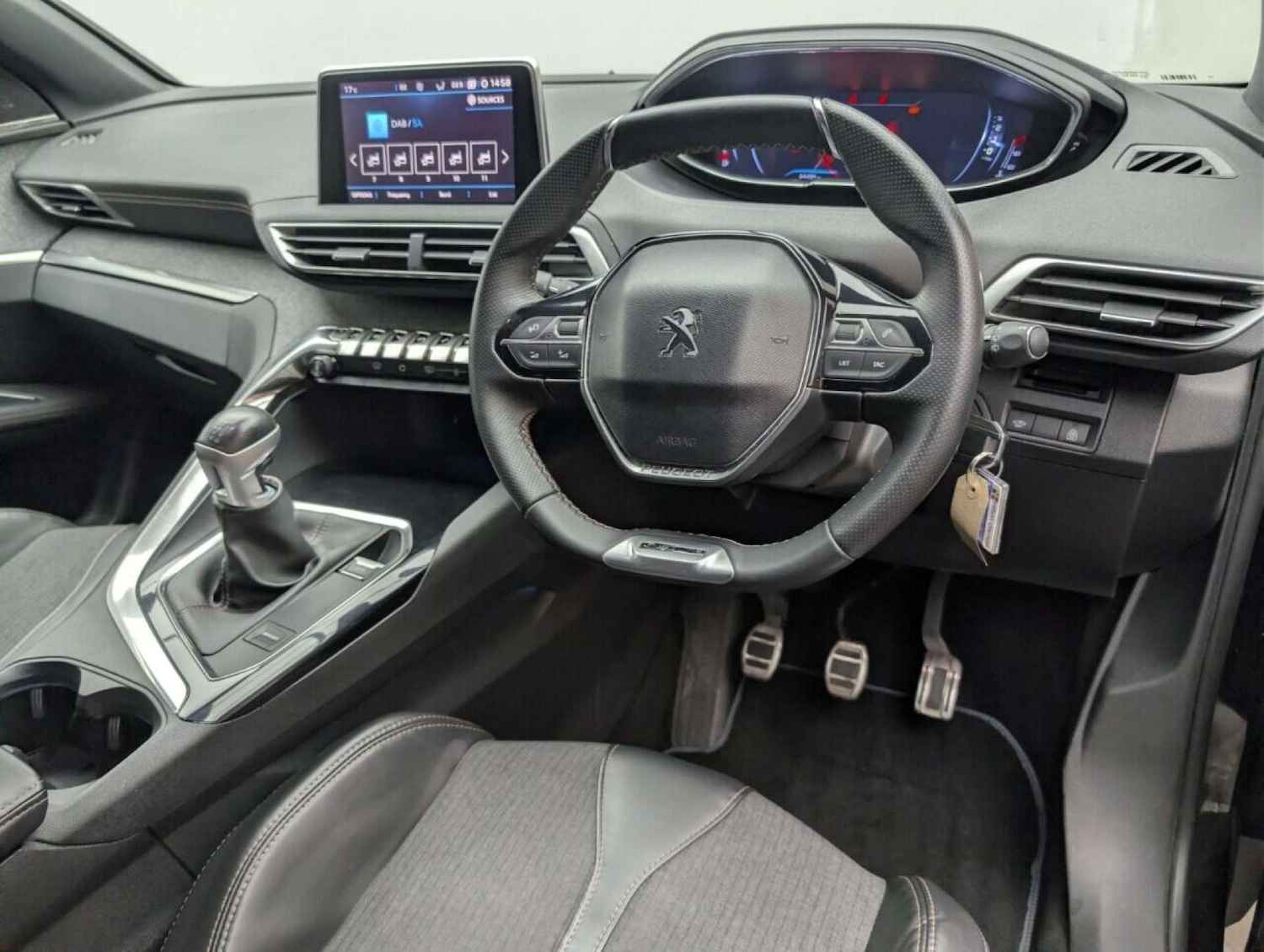 Used Peugeot 3008 2017 for sale - 77714911: Photo 11