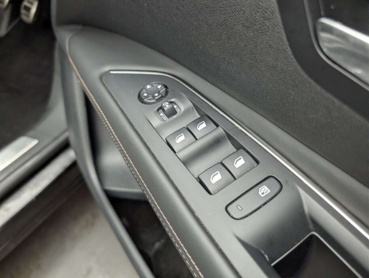 Used Peugeot 3008 2017 for sale - 77714911: Photo 20