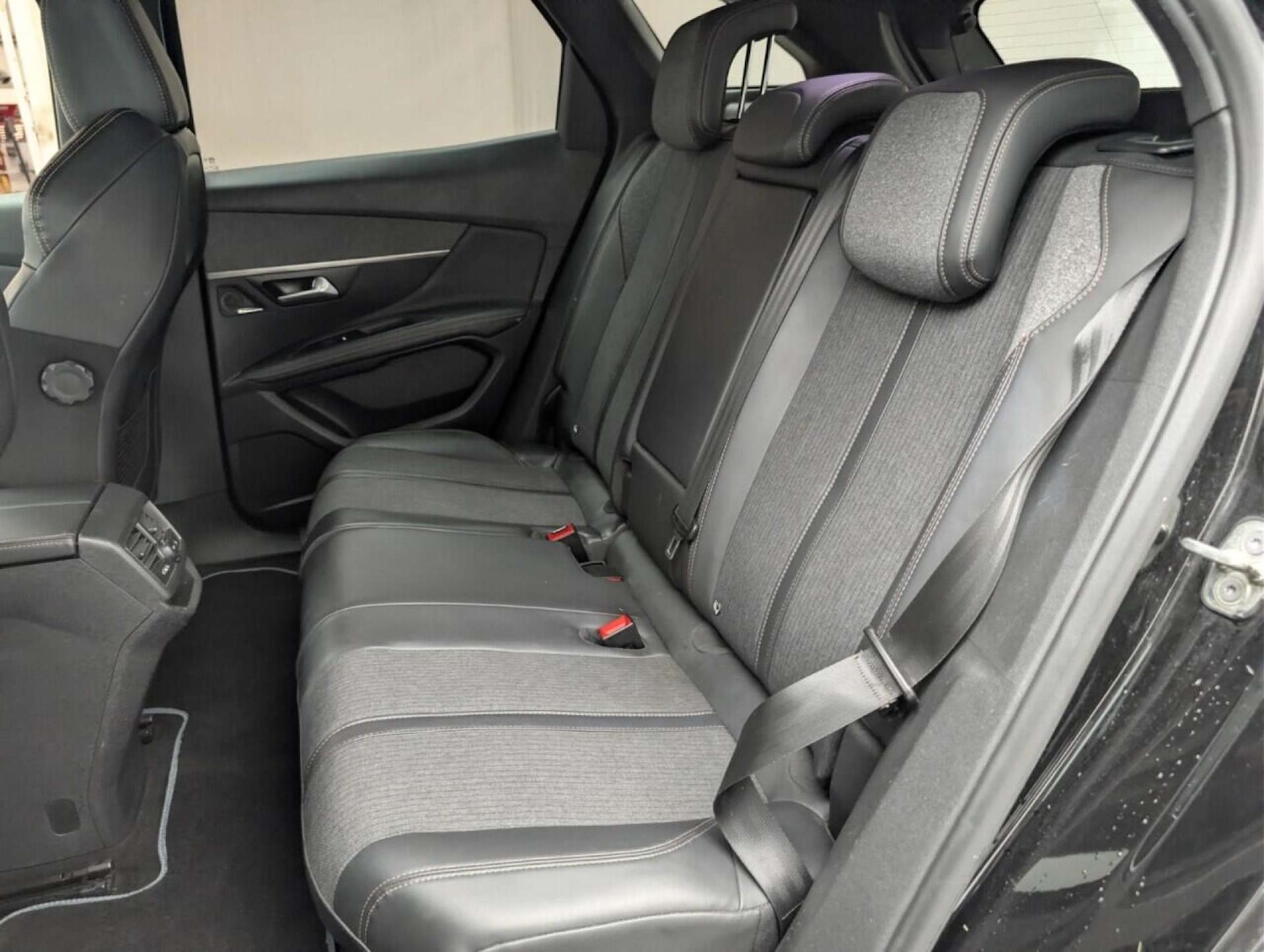 Used Peugeot 3008 2017 for sale - 77714911: Photo 25