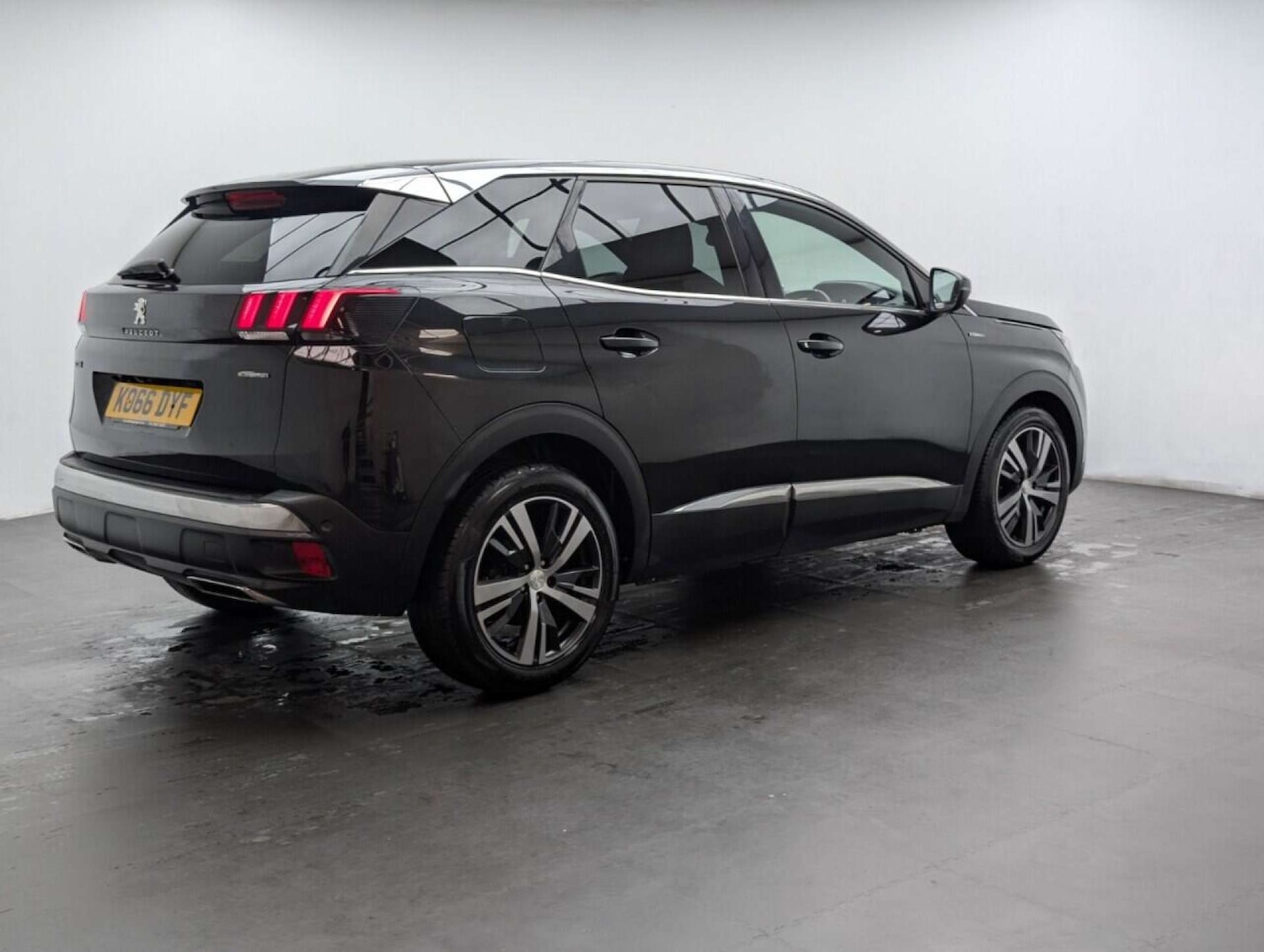 Used Peugeot 3008 2017 for sale - 77714911: Photo 8
