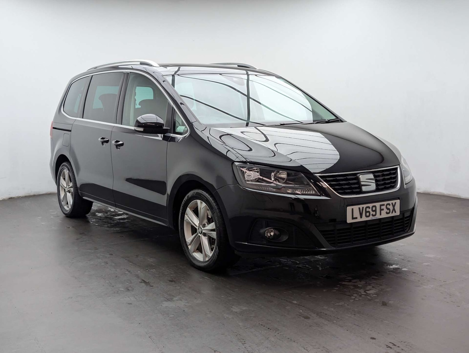 Used SEAT Alhambra 2019 for sale - 77934011: Photo 2