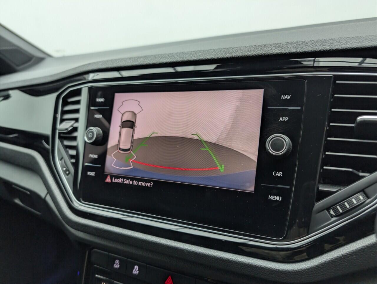 Used Volkswagen T-Roc 2021 for sale - 77279185: Photo 15