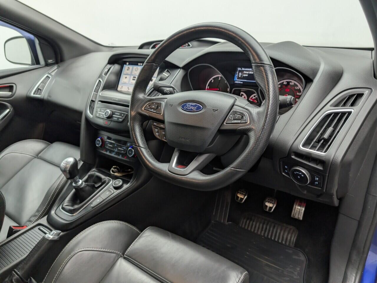 Used Ford Focus 2018 for sale - 76913856: Photo 11