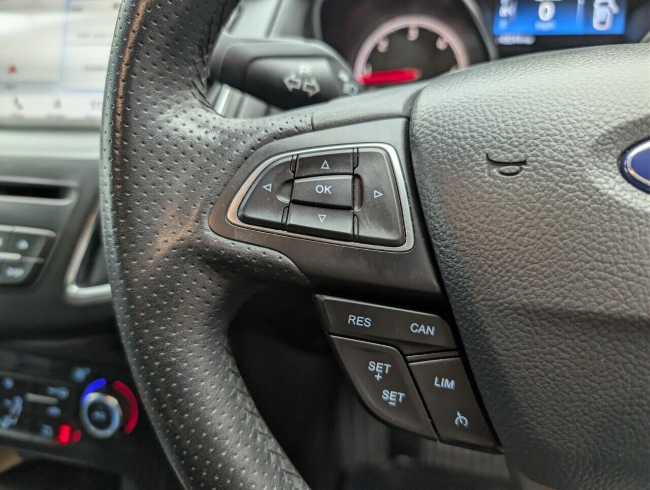 Used Ford Focus 2018 for sale - 76913856: Photo 18