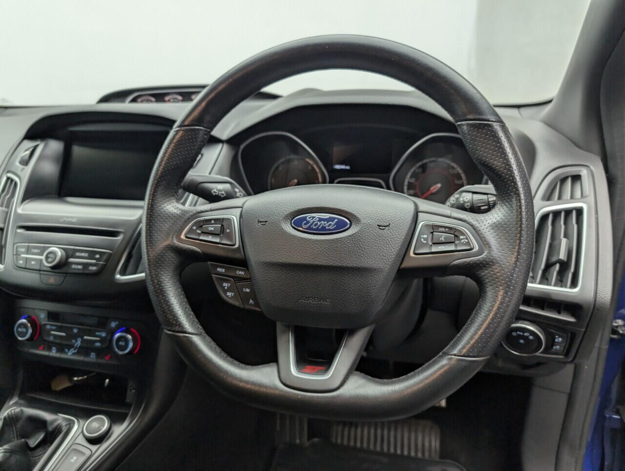 Used Ford Focus 2018 for sale - 76913856: Photo 23