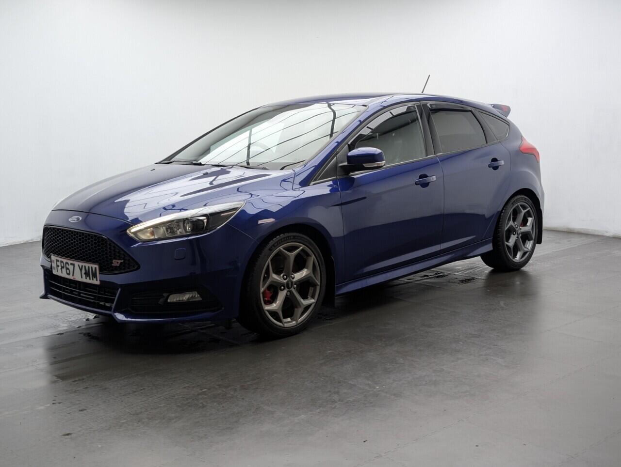 Used Ford Focus 2018 for sale - 76913856: Photo 4