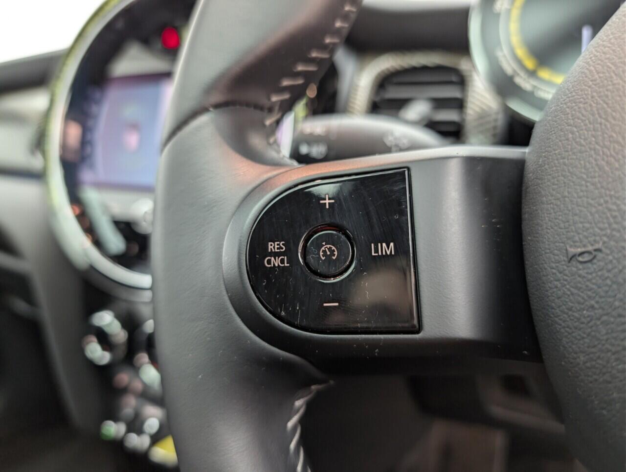 Used MINI Electric Hatch 2023 for sale - 76473657: Photo 19