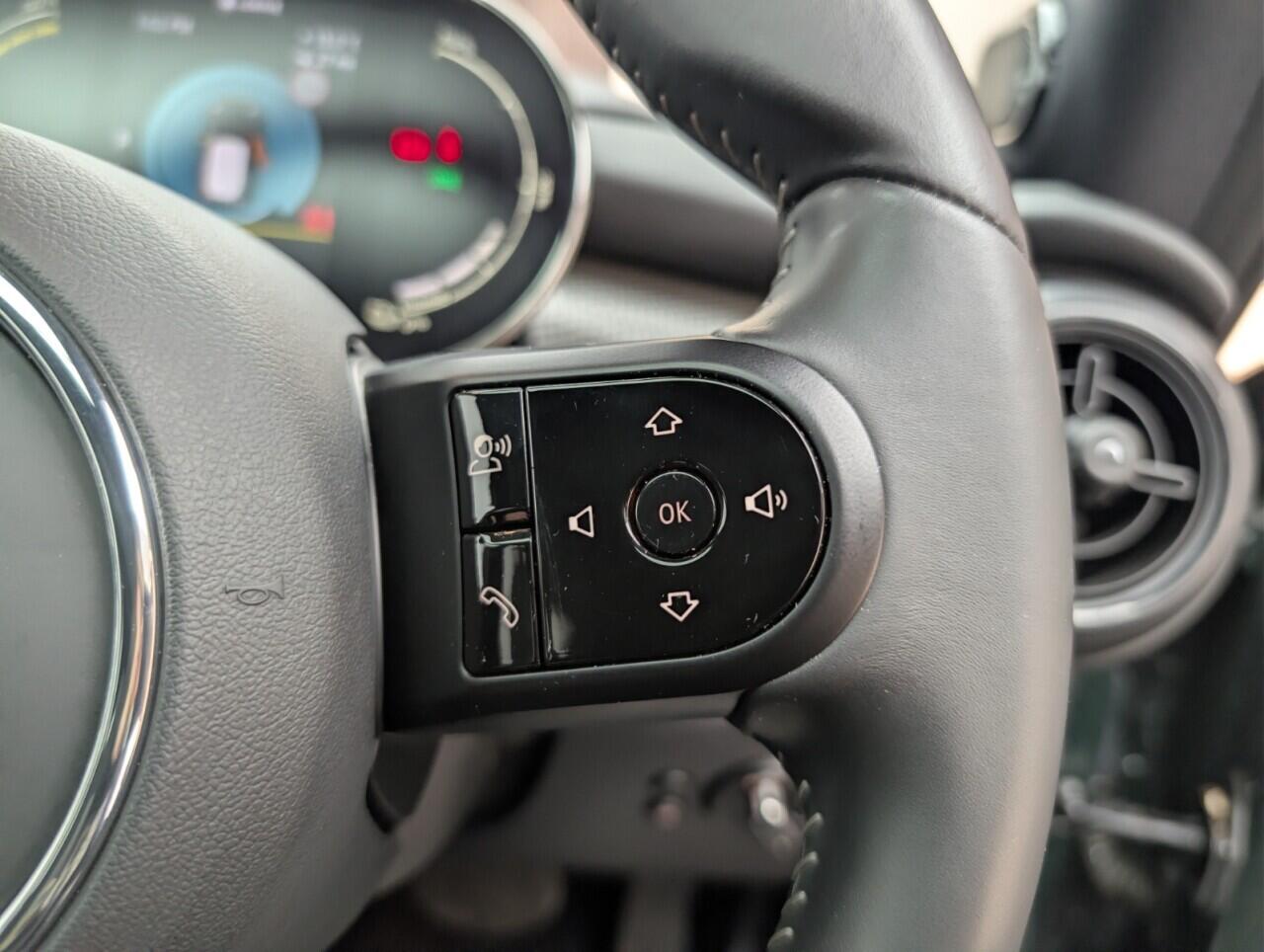 Used MINI Electric Hatch 2023 for sale - 76473657: Photo 20