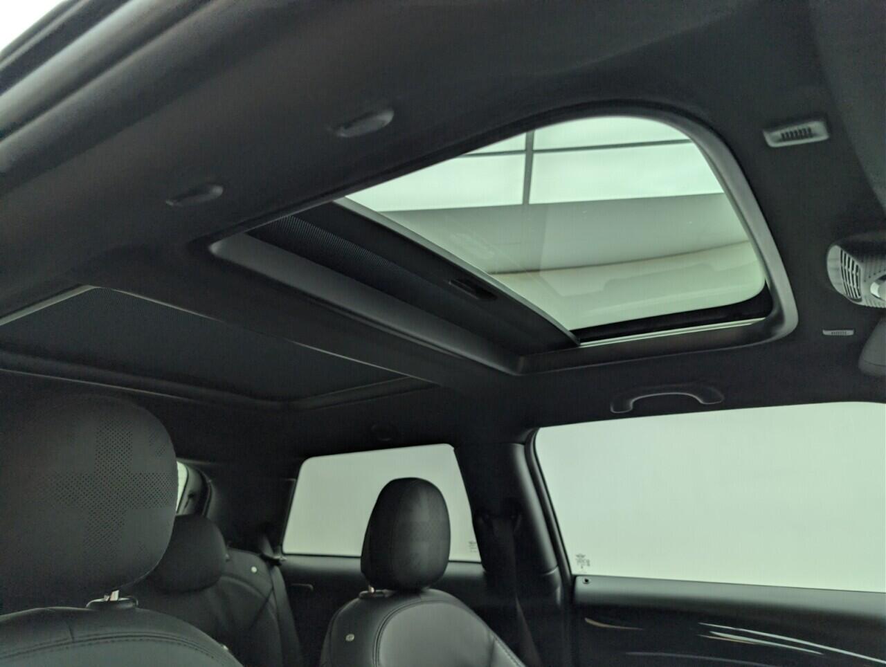 Used MINI Electric Hatch 2023 for sale - 76473657: Photo 24