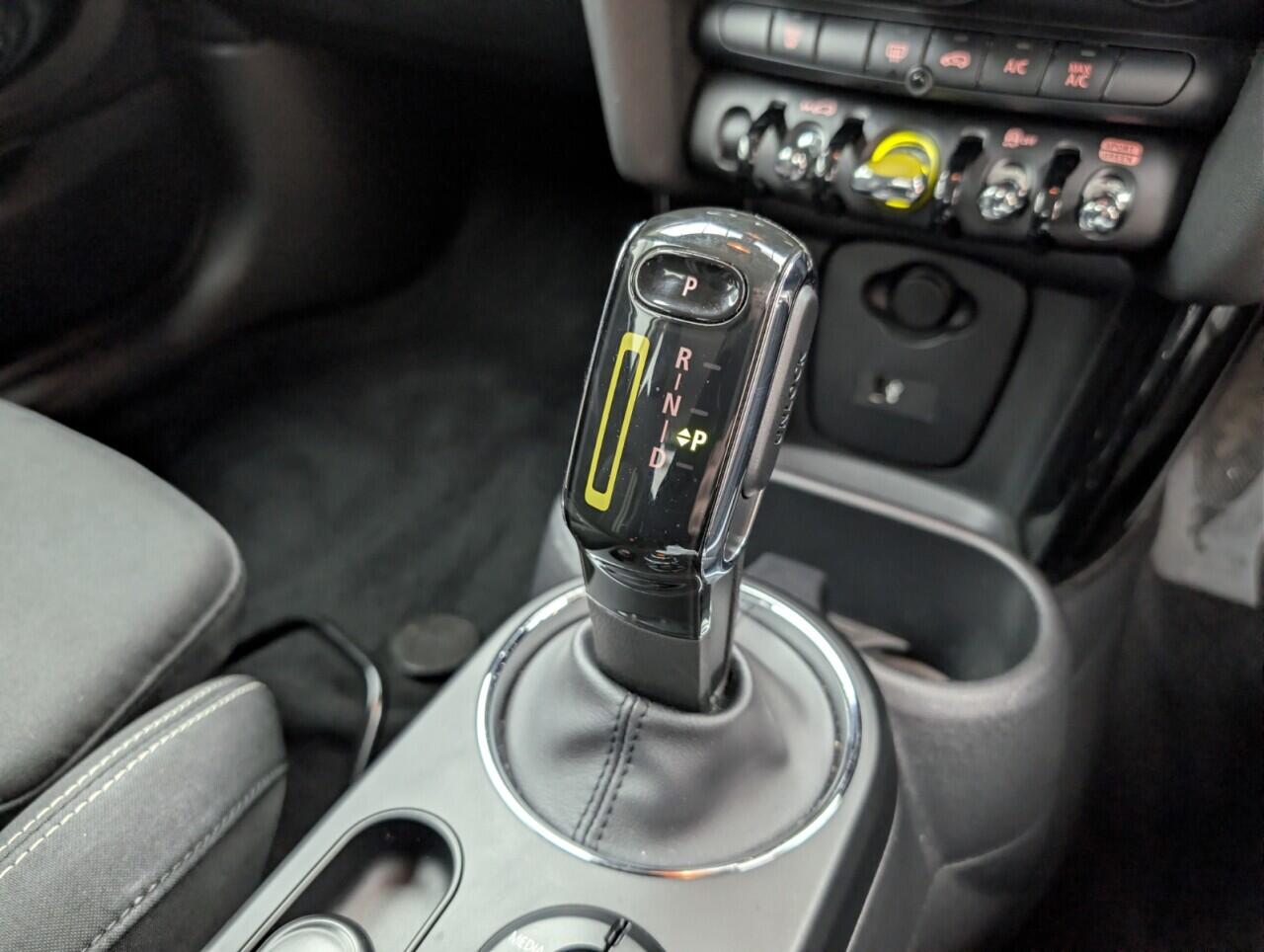 Used MINI Electric Hatch 2020 for sale - 76701005: Photo 17