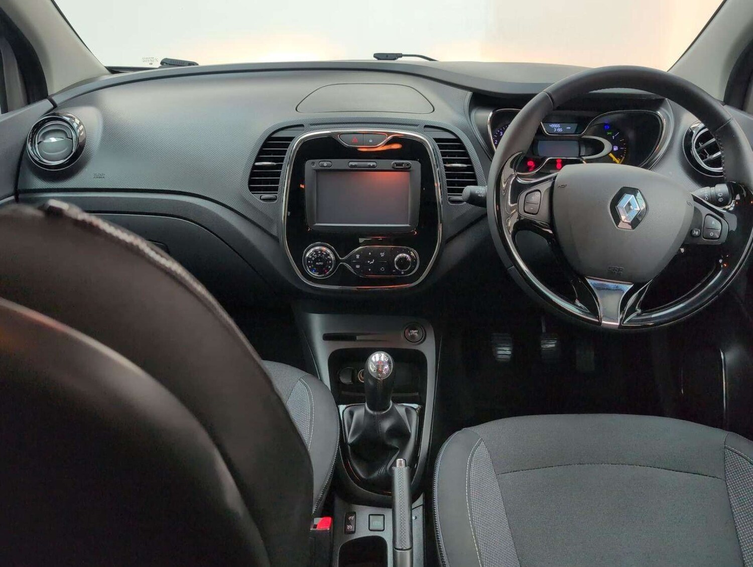 Used Renault Captur 2016 for sale - 77714322: Photo 23