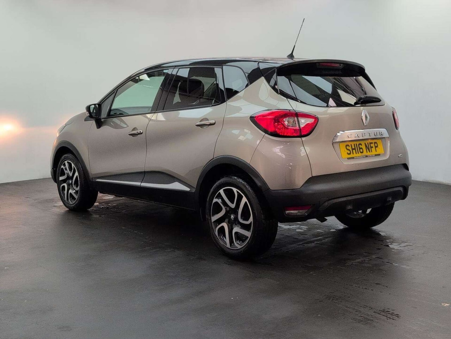 Used Renault Captur 2016 for sale - 77714322: Photo 7