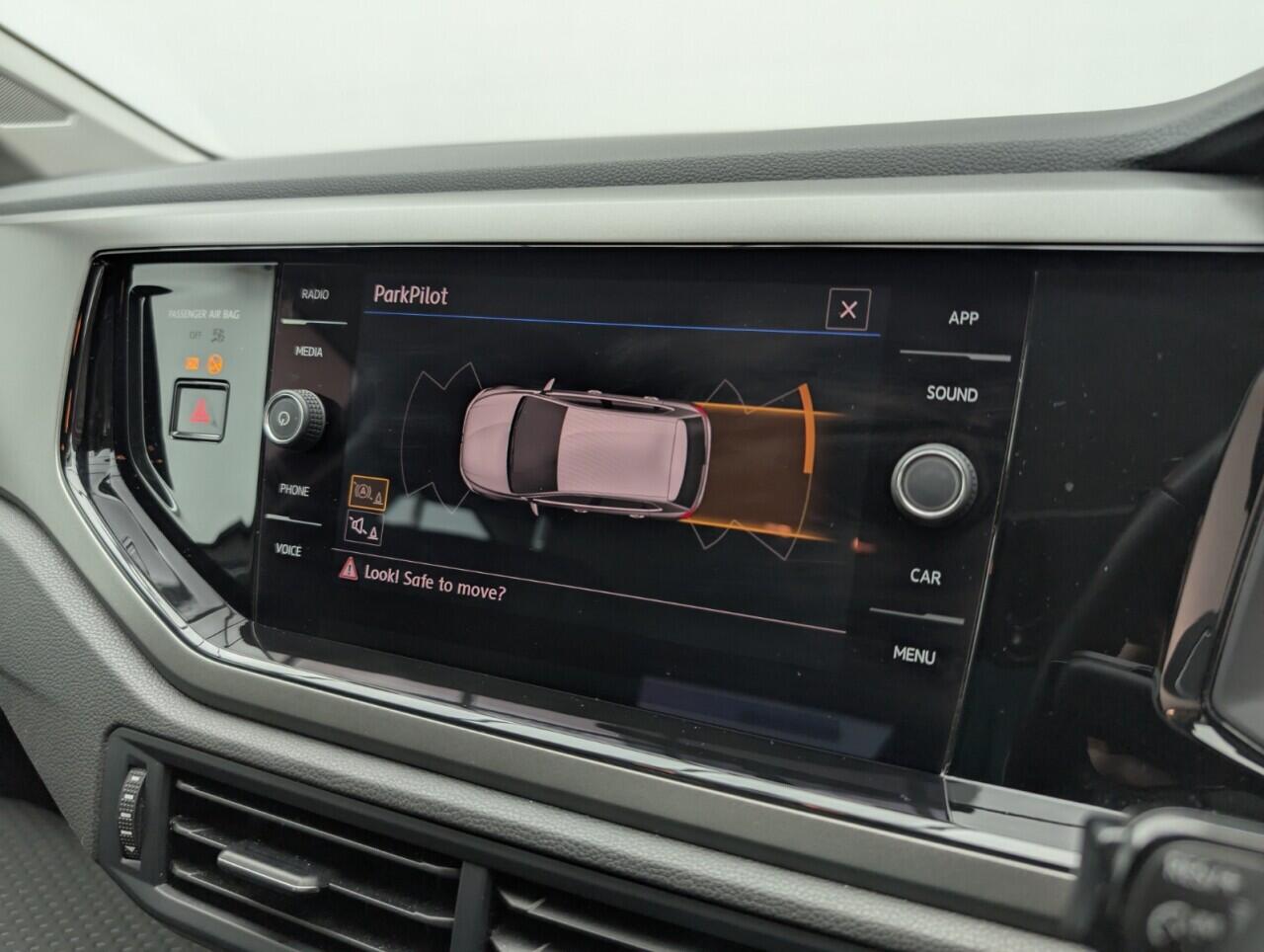 Used Volkswagen Polo 2018 for sale - 76422817: Photo 15