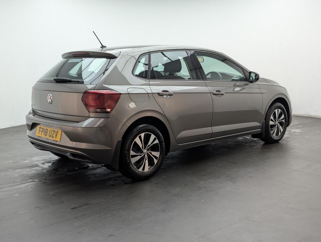 Used Volkswagen Polo 2018 for sale - 76422817: Photo 8