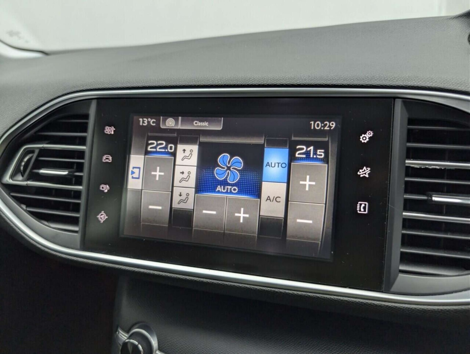 Used Peugeot 308 2016 for sale - 77713699: Photo 16