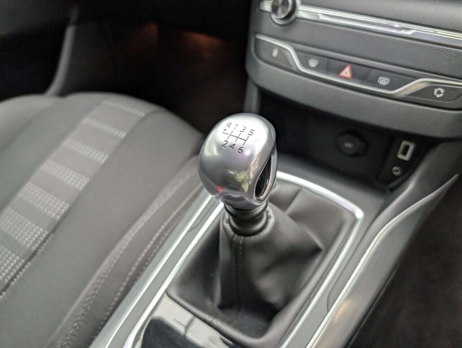 Used Peugeot 308 2016 for sale - 77713699: Photo 17