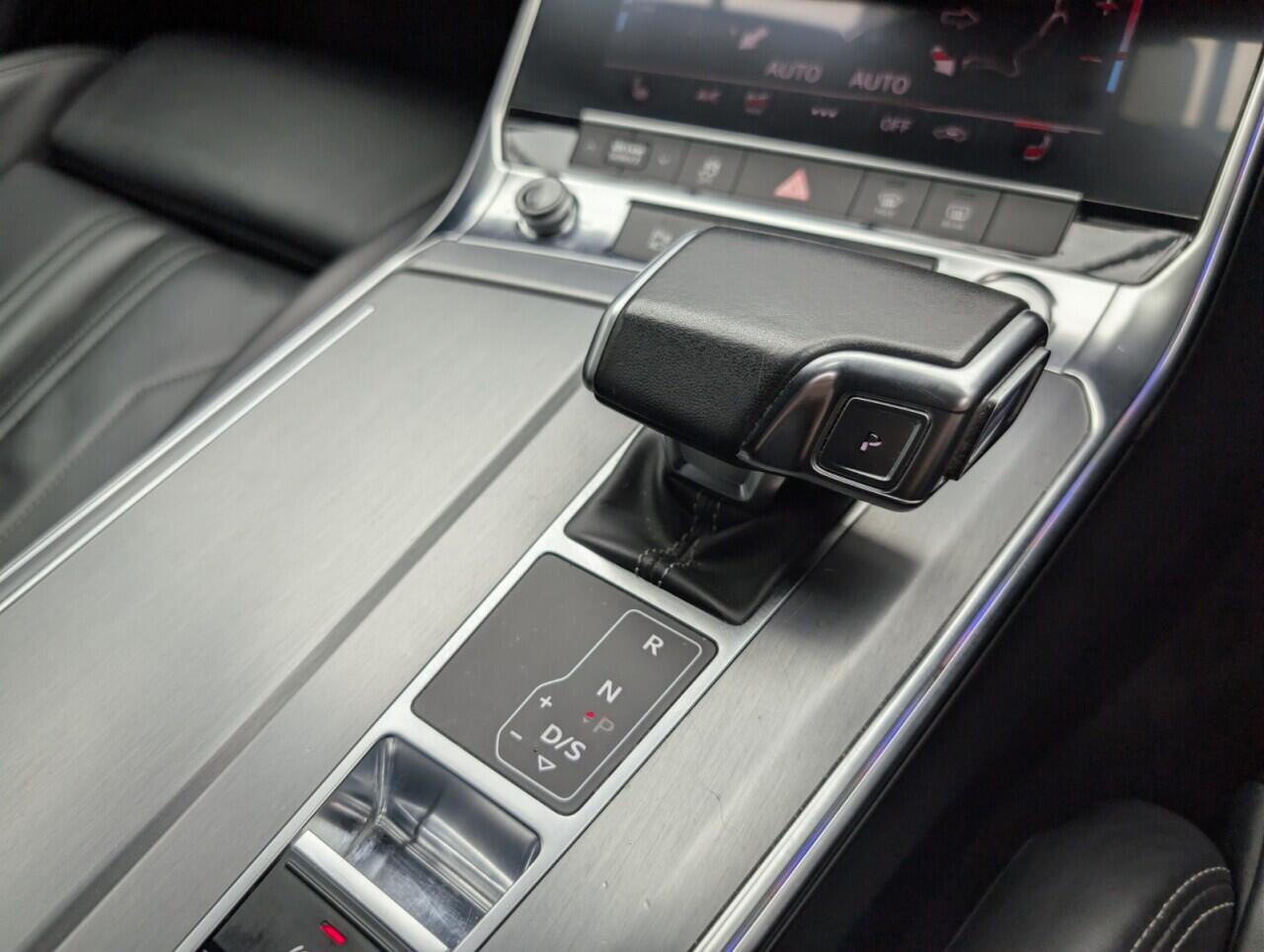 Used Audi A6 Avant 2019 for sale - 76975544: Photo 16