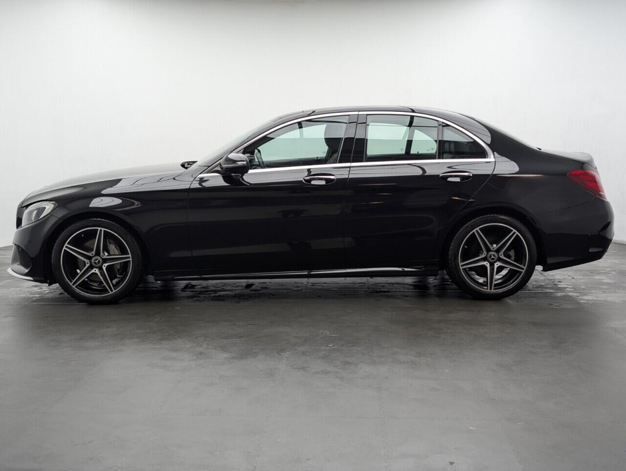 Used Mercedes-Benz C Class 2017 for sale - 77130991: Photo 16