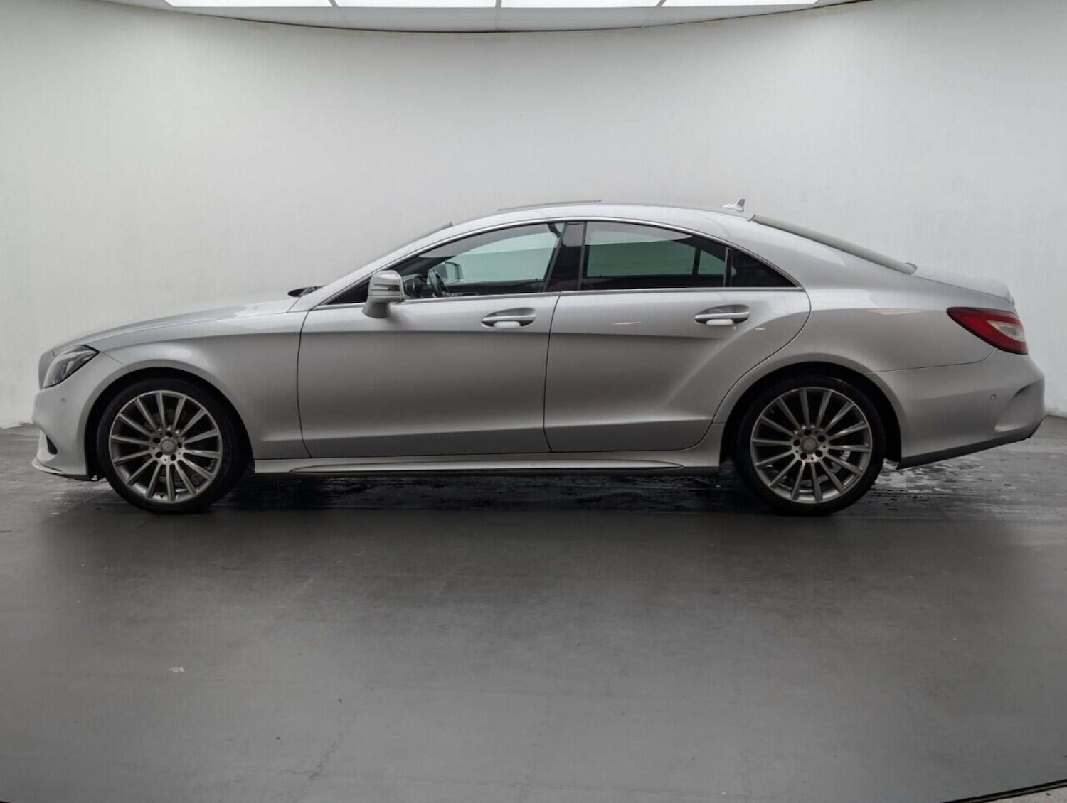 Used Mercedes-Benz CLS 2016 for sale - 77714447: Photo 5