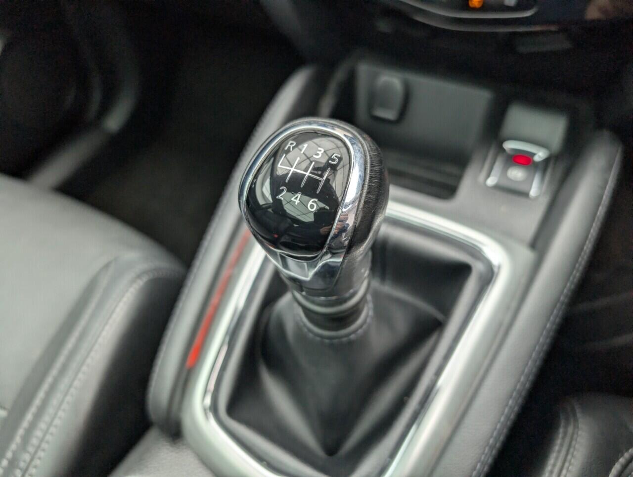 Used Nissan Qashqai 2017 for sale - 77215268: Photo 17