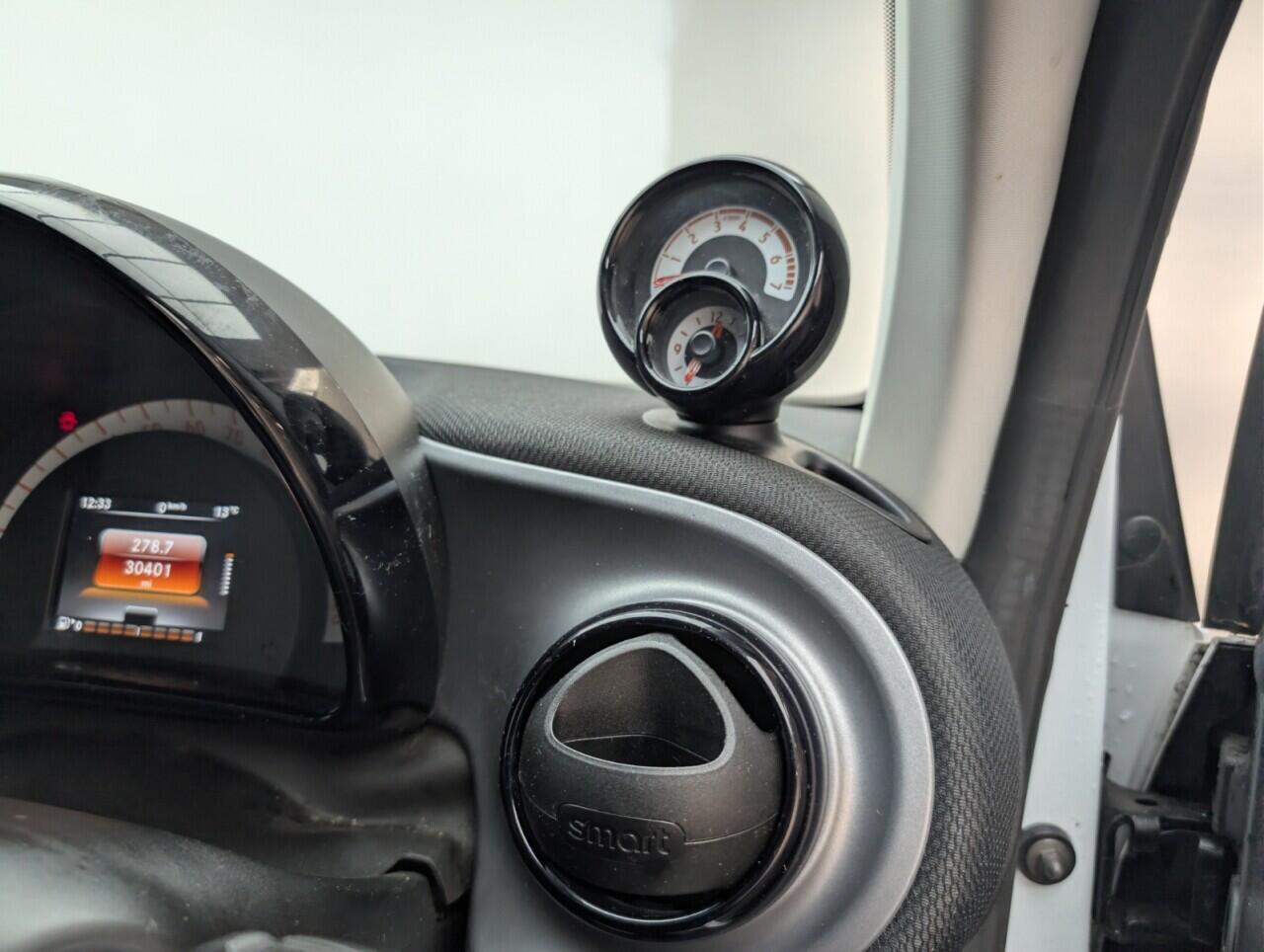 Used smart fortwo 2017 for sale - 77538671: Photo 20